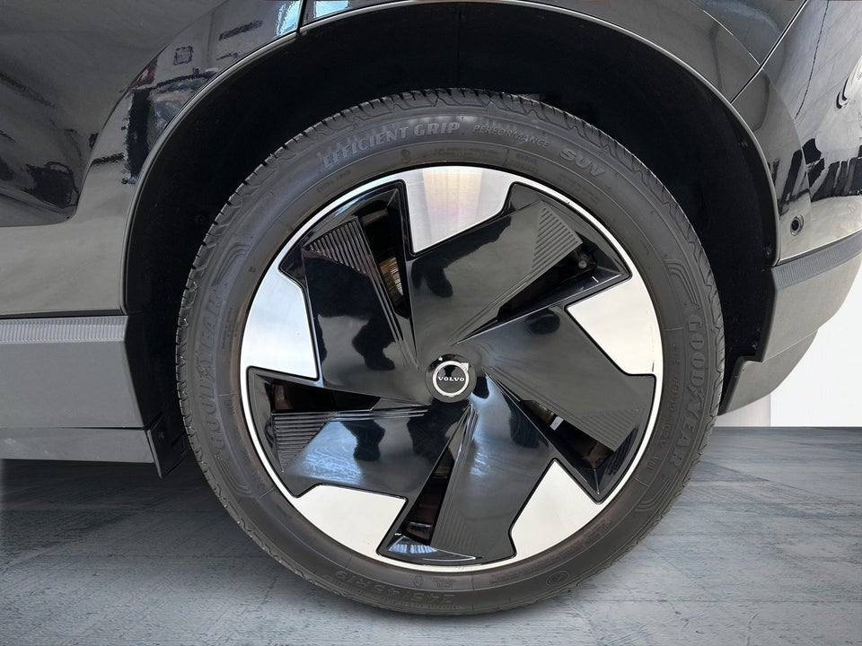 Volvo EX30 Twin Performance Ultra 5d
