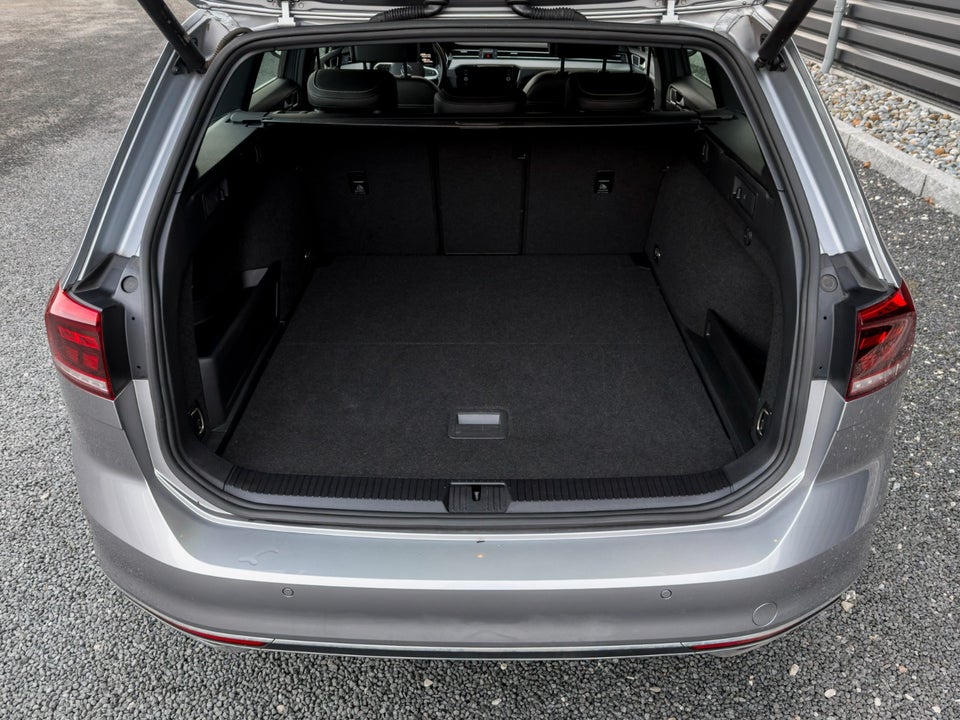 VW Passat 1,4 GTE High Variant DSG 5d