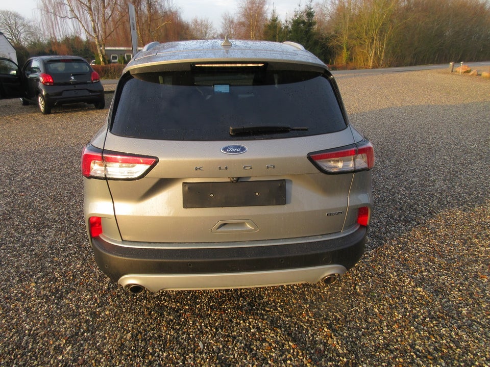 Ford Kuga 2,5 HEV ST-Line X CVT 5d