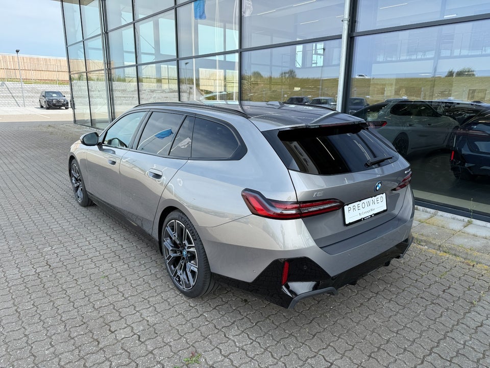 BMW i5 eDrive40 Touring Fully Charged 5d