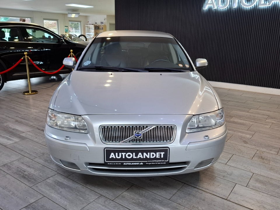 Volvo V70 2,4 140 Classic 5d