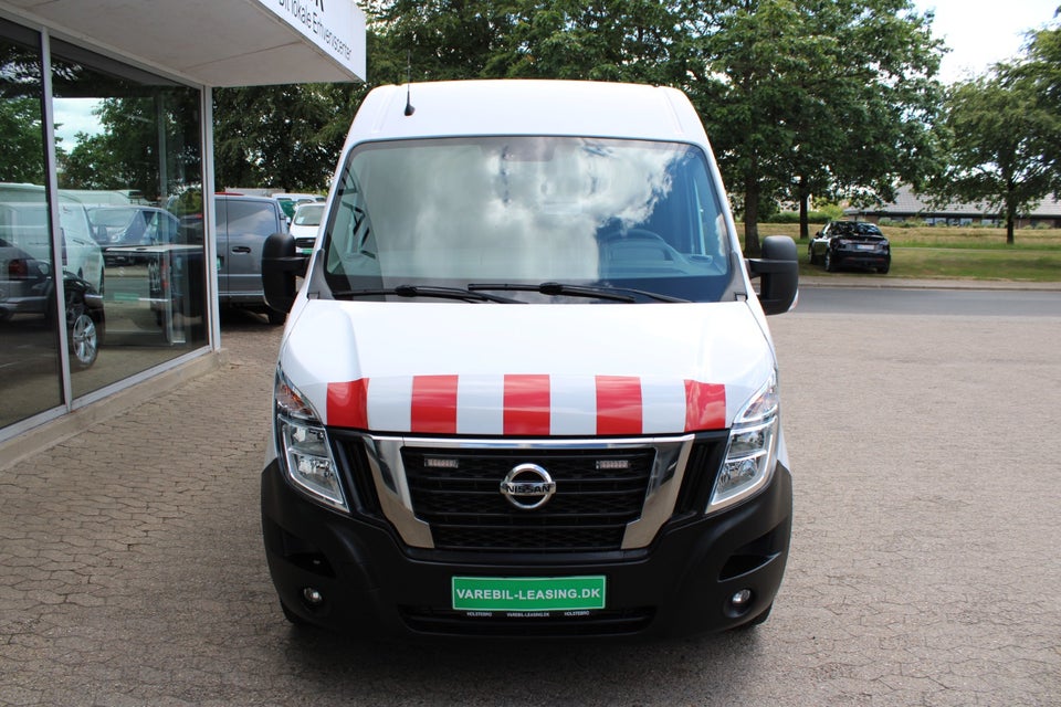 Nissan NV400 2,3 dCi 150 L2H2 Kassevogn