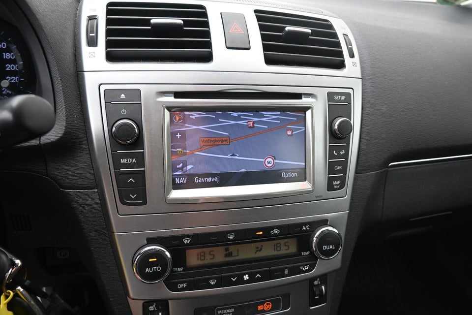 Toyota Avensis 2,0 D-4D T2 Touch stc. 5d