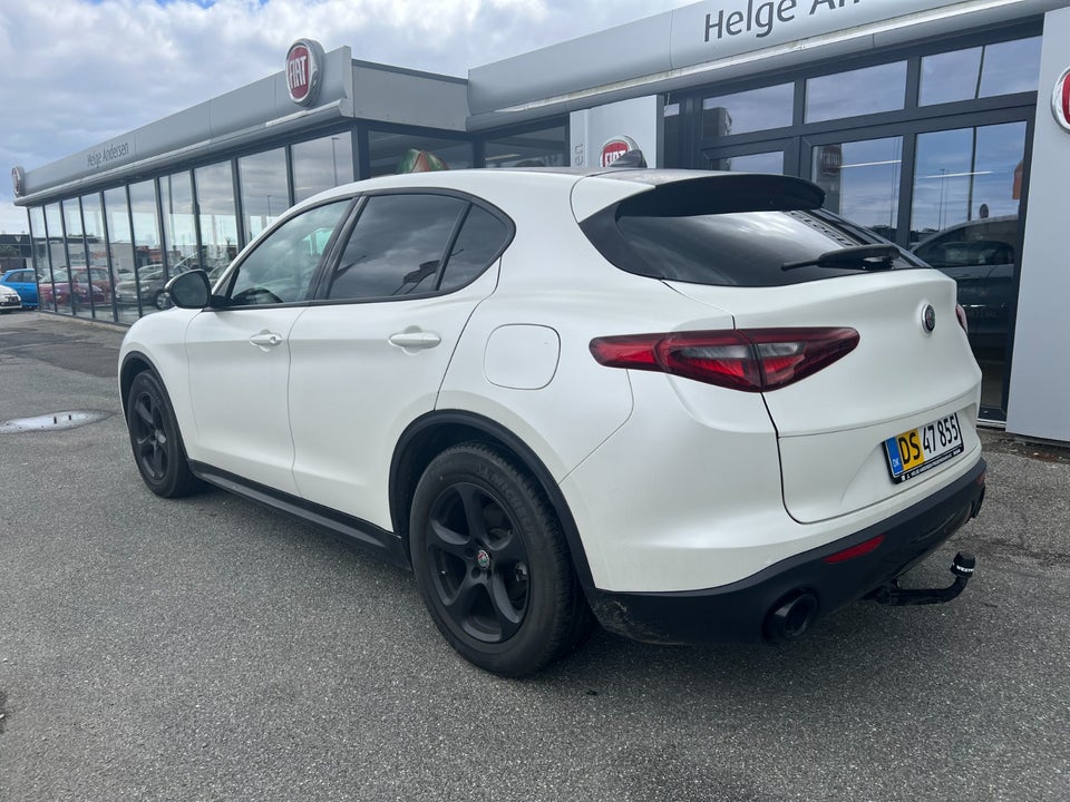 Alfa Romeo Stelvio 2,2 JTD 190 Edizione aut. Van 5d