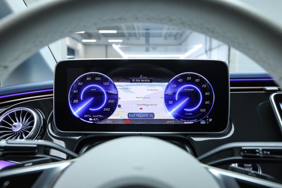 Mercedes EQE350 AMG Line 4d