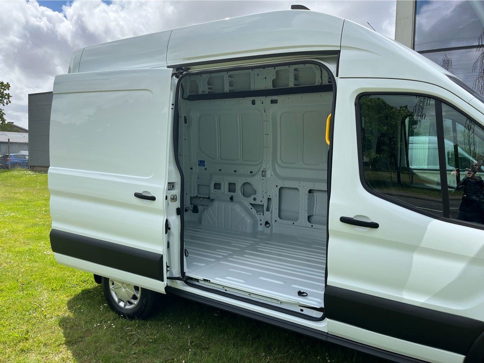 Ford Transit 350 L2 Van 2,0 TDCi 130 Trend H2 FWD