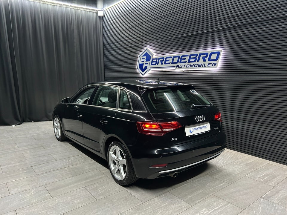 Audi A3 1,0 TFSi 116 Sport Sportback 5d