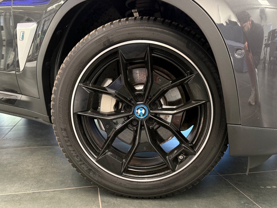BMW iX3 Charged Plus 5d