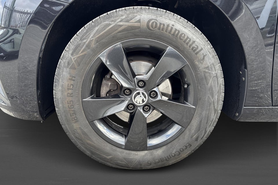 Skoda Fabia 1,0 MPi 65 Active 5d