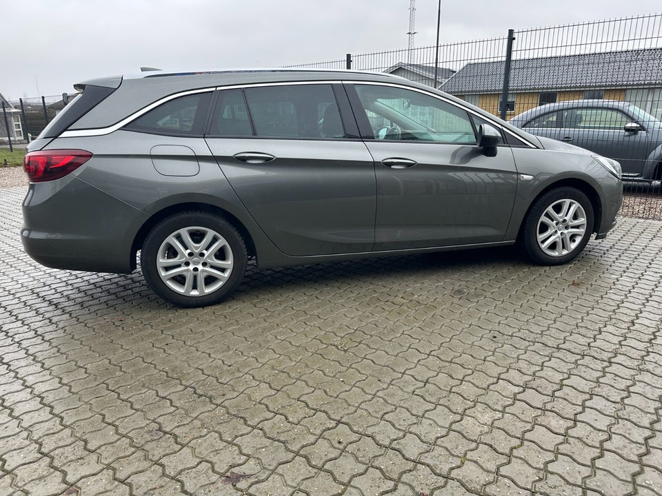 Opel Astra 1,6 CDTi 136 Innovation Sports Tourer 5d