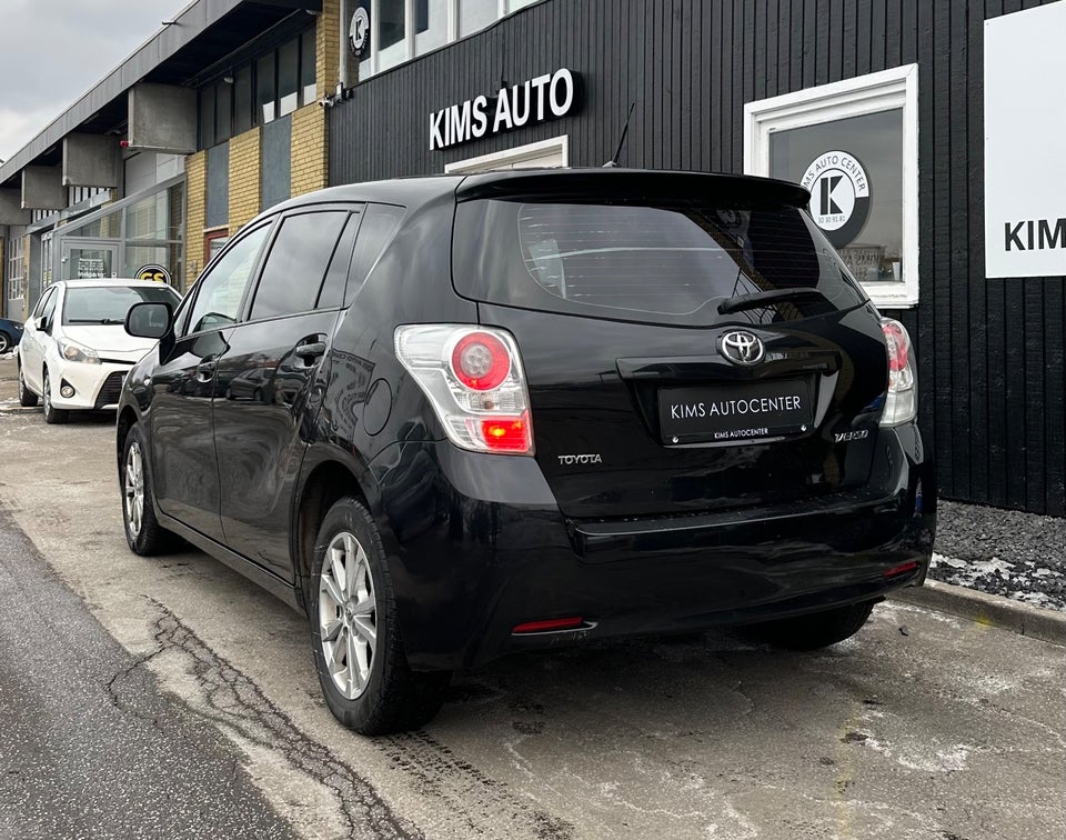 Toyota Verso 1,8 T2 Touch 7prs 5d