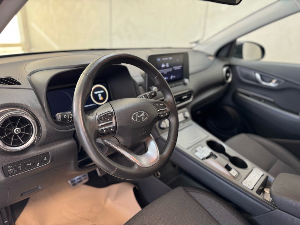Hyundai Kona 64 EV Trend 5d