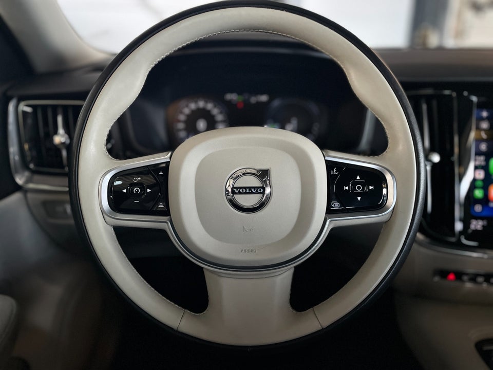 Volvo V60 2,0 T6 ReCharge Inscription aut. AWD 5d