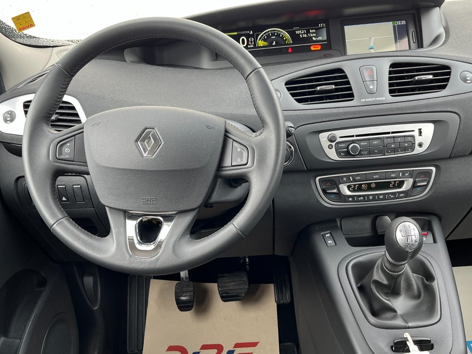 Renault Scenic III 1,6 16V Expression 5d