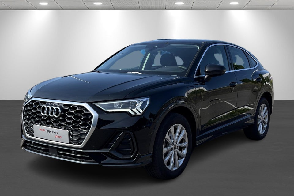 Audi Q3 45 TFSi e Attitude+ Sportback S-tr. 5d