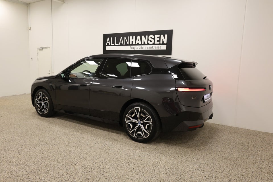 BMW iX M60 xDrive 5d
