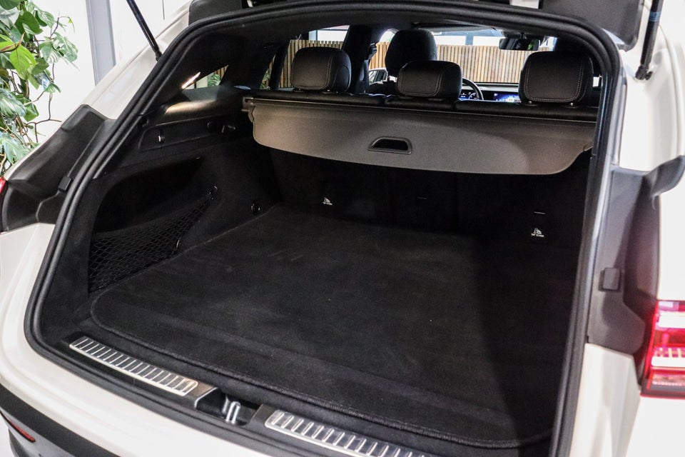 Mercedes EQC400 AMG Line 4Matic 5d