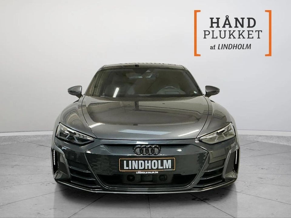 Audi e-tron GT quattro 4d