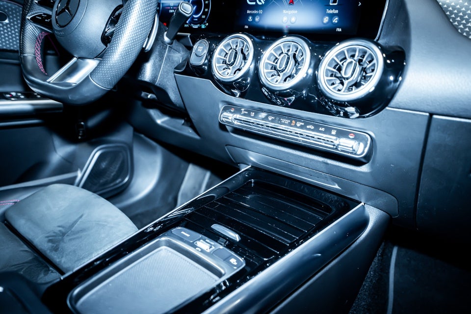 Mercedes EQA350 AMG Advance 4Matic 5d