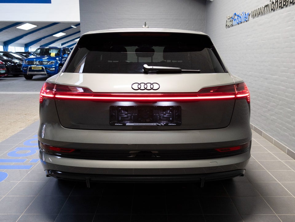 Audi e-tron 55 Black Edition S-line quattro 5d