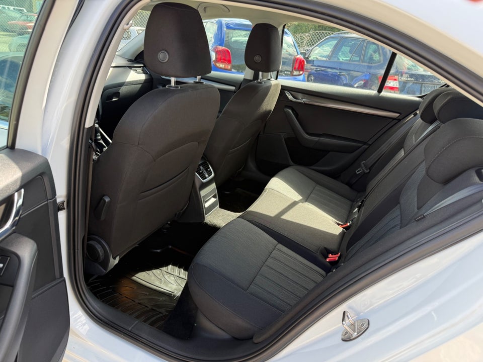 Skoda Octavia 1,0 TSi 115 Ambition DSG 5d