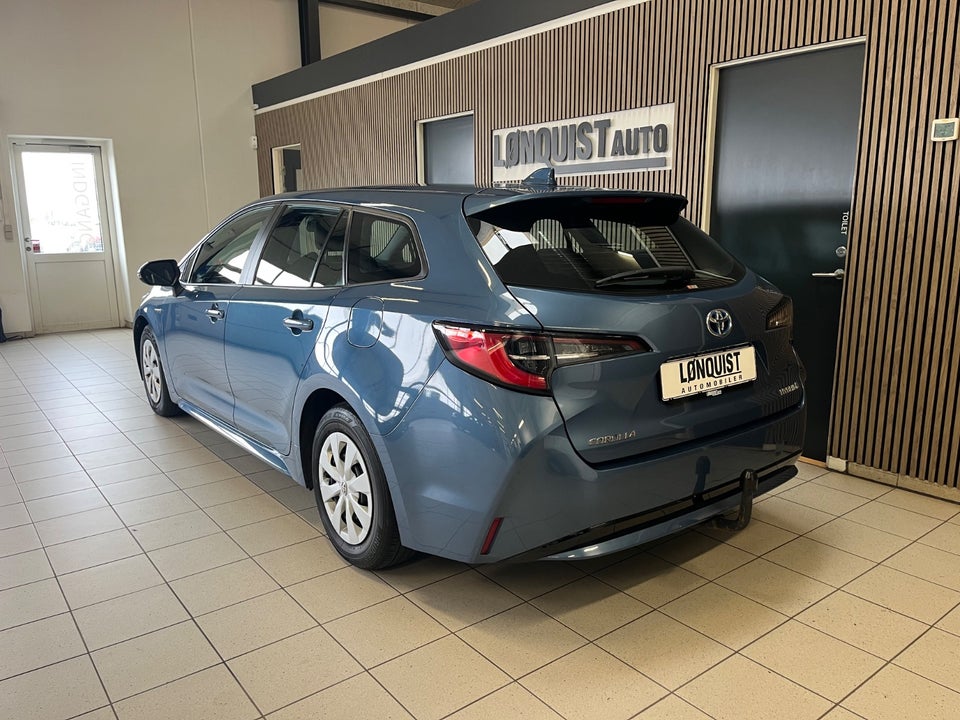 Toyota Corolla 1,8 Hybrid Active Premium Touring Sports MDS 5d