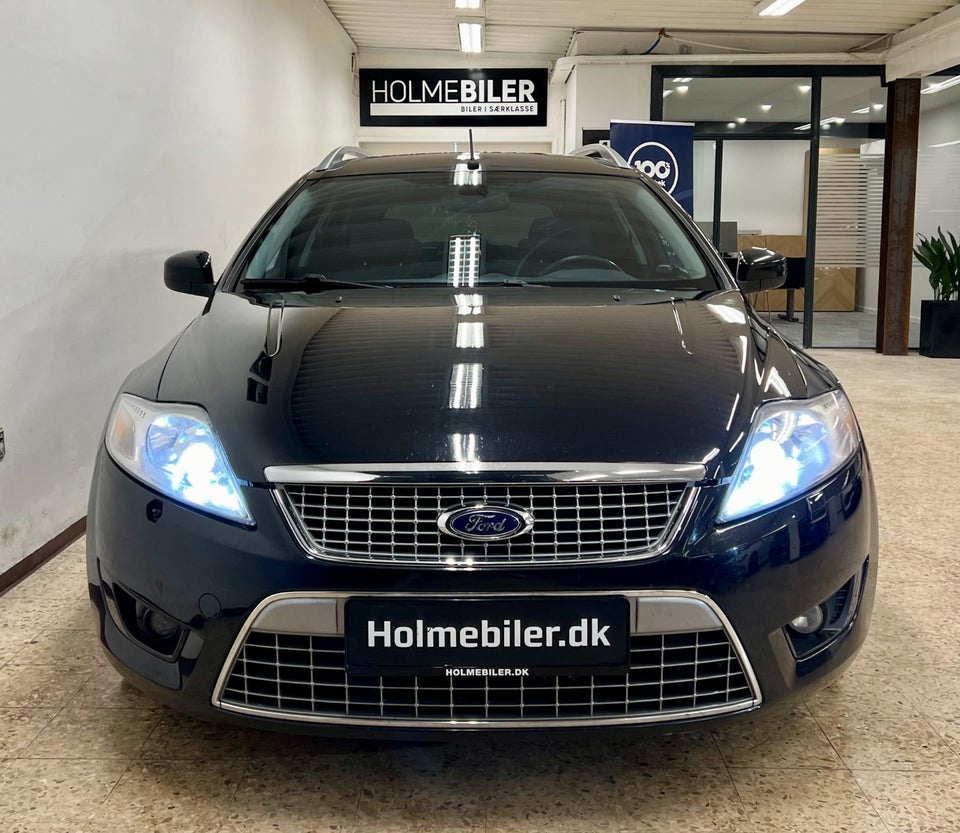 Ford Mondeo 2,5 20V Turbo Titanium stc. 5d