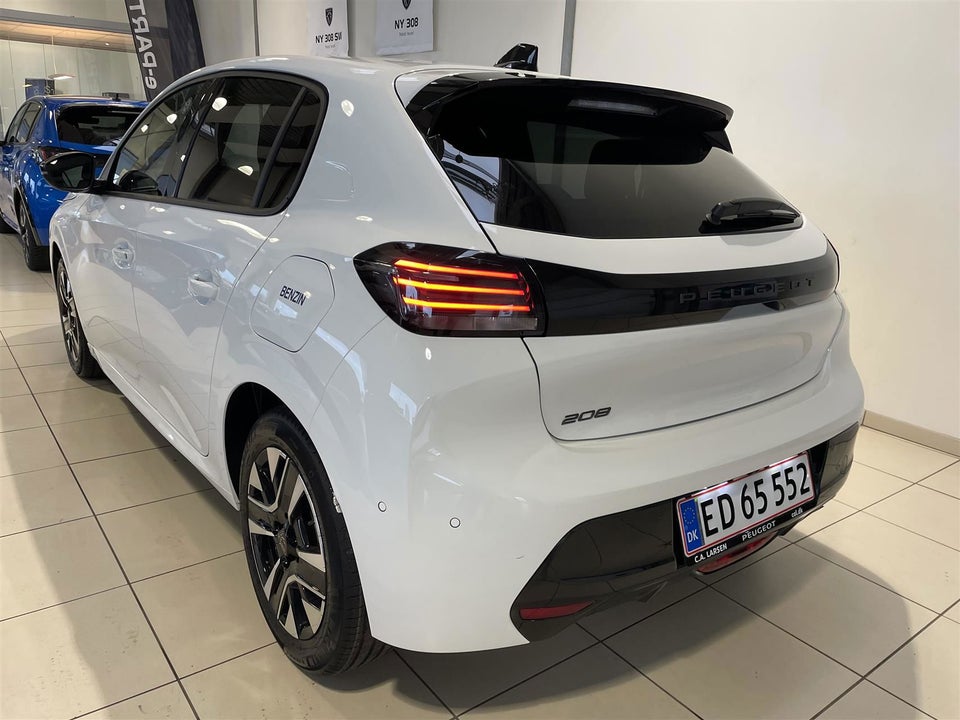 Peugeot 208 1,2 PureTech 100 Allure+ 5d