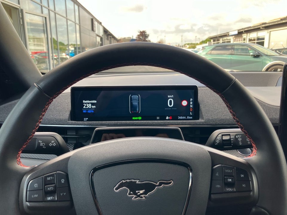 Ford Mustang Mach-E 91 Premium Extended Range AWD 5d