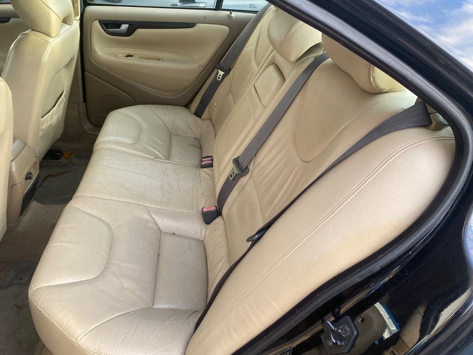 Volvo S60 2,4 140 4d