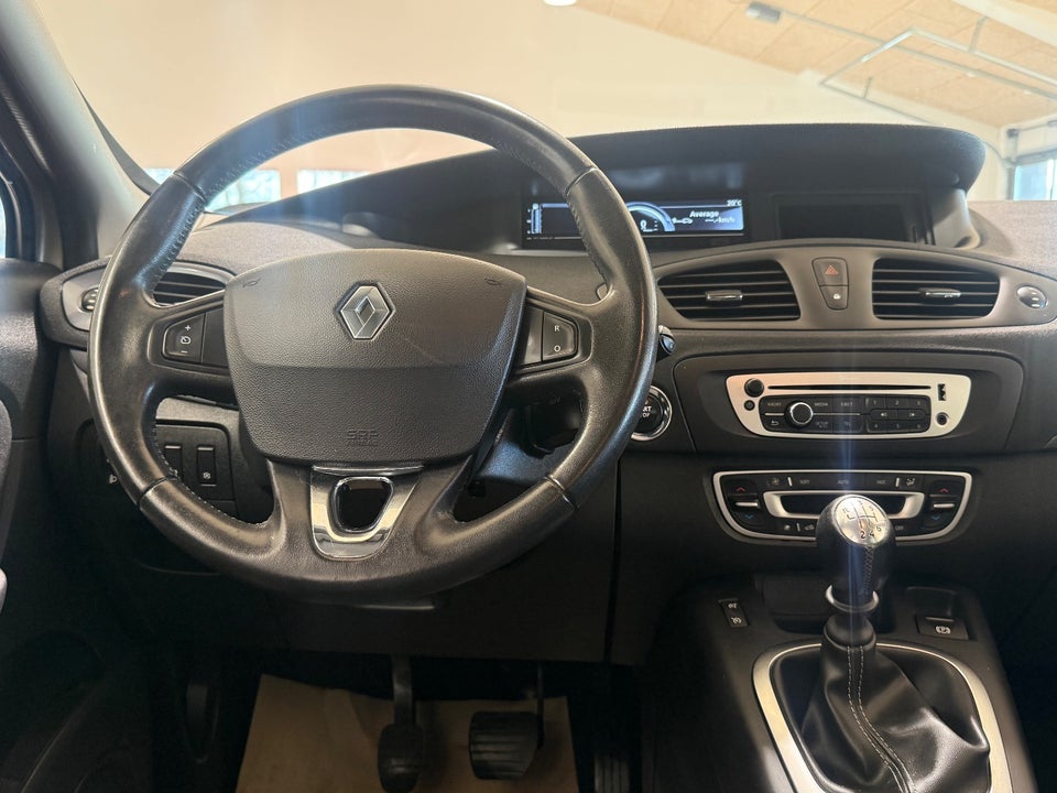 Renault Grand Scenic III 1,5 dCi 110 Dynamique 7prs 5d