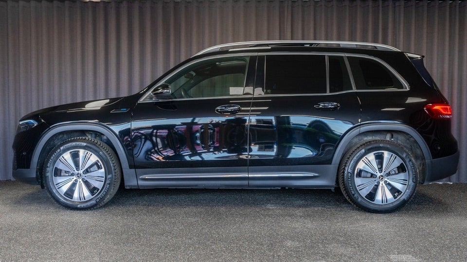 Mercedes EQB300 Progressive 4Matic 5d