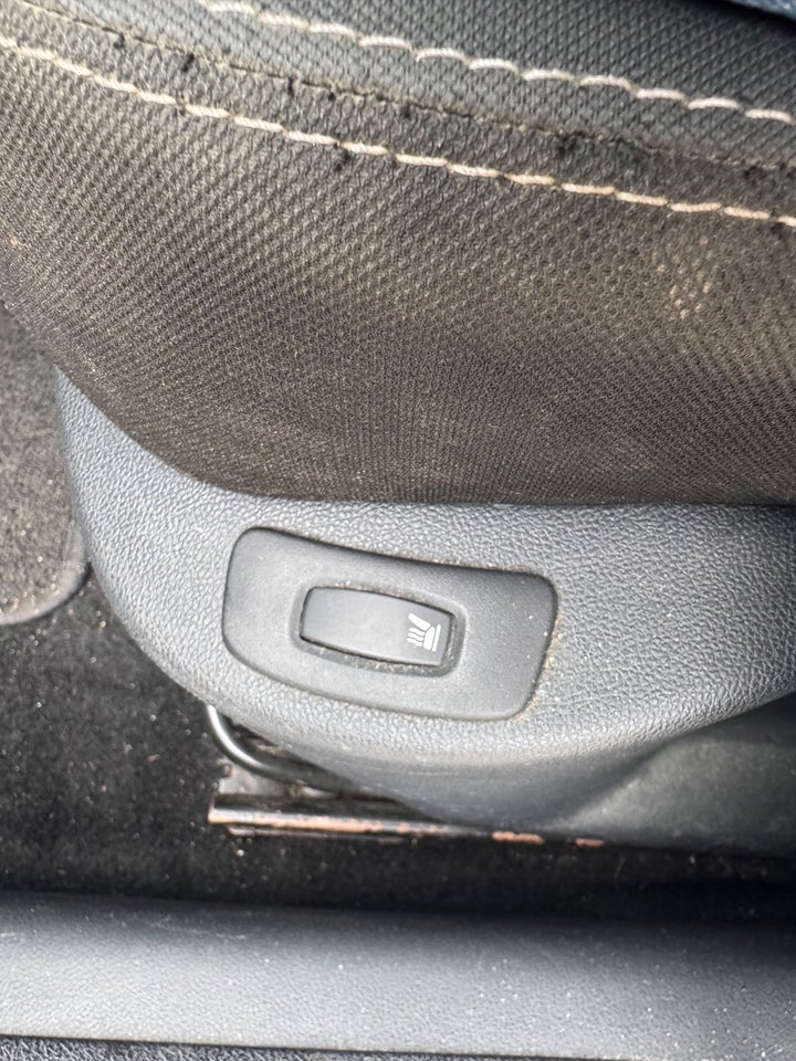 Renault Clio IV 1,5 dCi 90 Limited Sport Tourer Van 5d