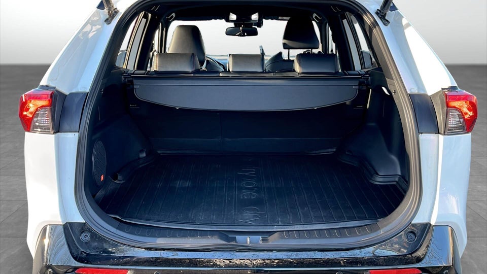 Toyota RAV4 2,5 Plug-in Hybrid H3 Premium AWD-i 5d