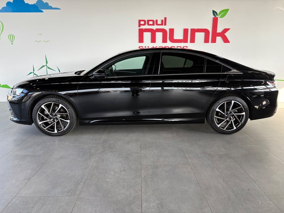 DS DS 9 1,6 E-Tense Rivoli EAT8 4d