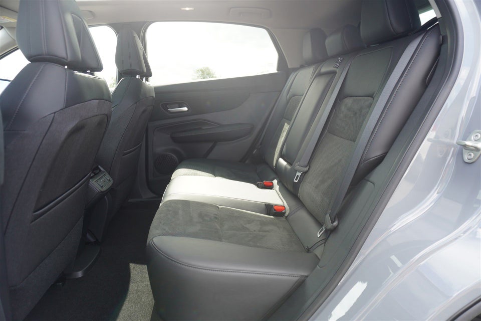 Nissan Ariya 87 Evolve 5d