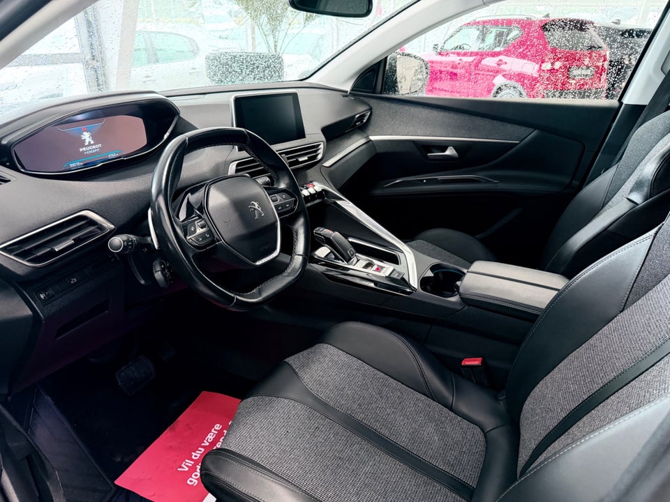 Peugeot 3008 1,5 BlueHDi 130 Selection Pack EAT8 5d