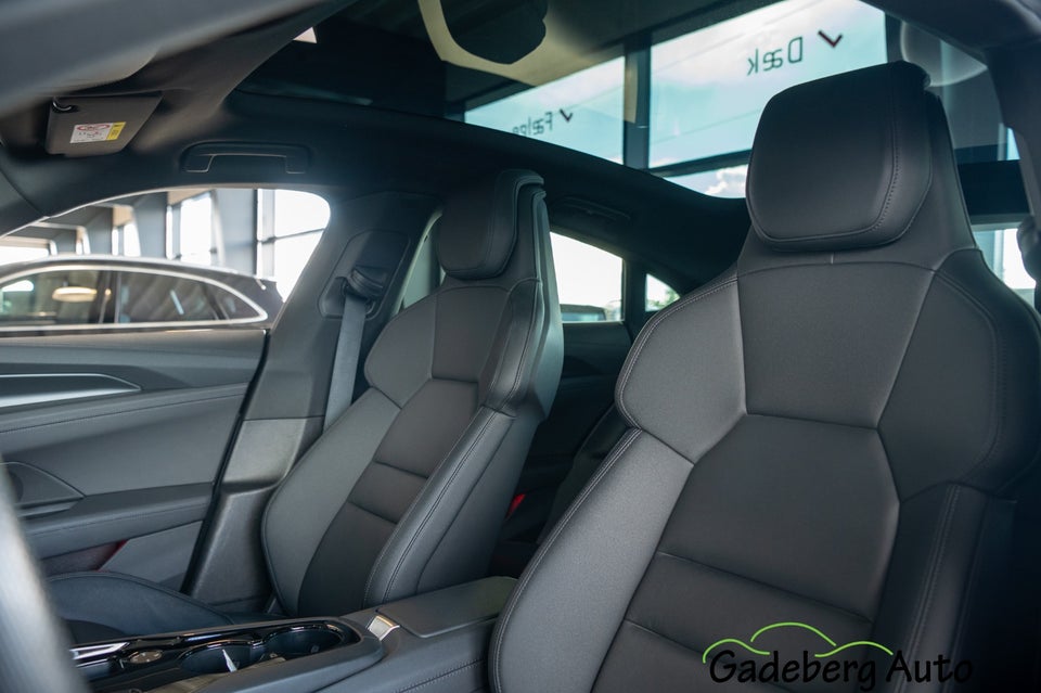 Audi e-tron GT quattro 4d