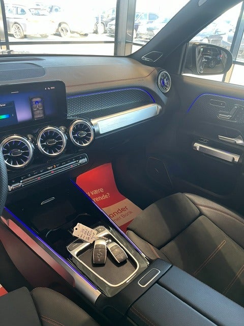 Mercedes EQB250+ AMG Line 5d