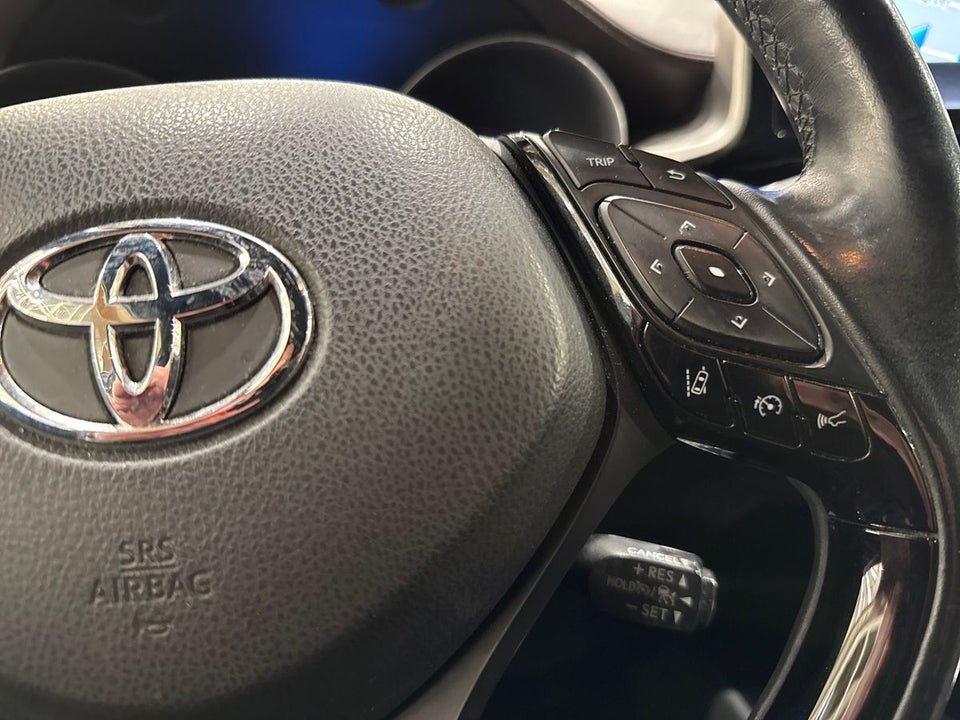 Toyota C-HR 1,8 Hybrid C-HIC CVT 5d