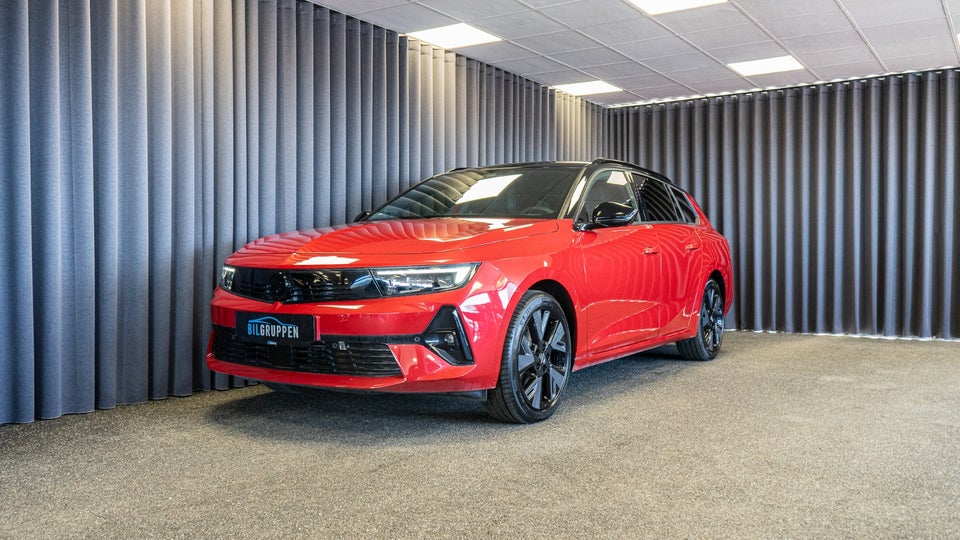 Opel Astra-e 54 GS Sports Tourer 5d
