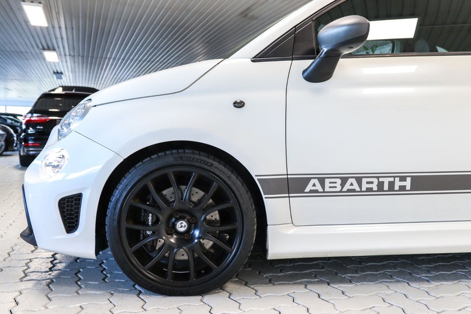 Abarth 595 1,4 T-Jet 180 Competizione 3d