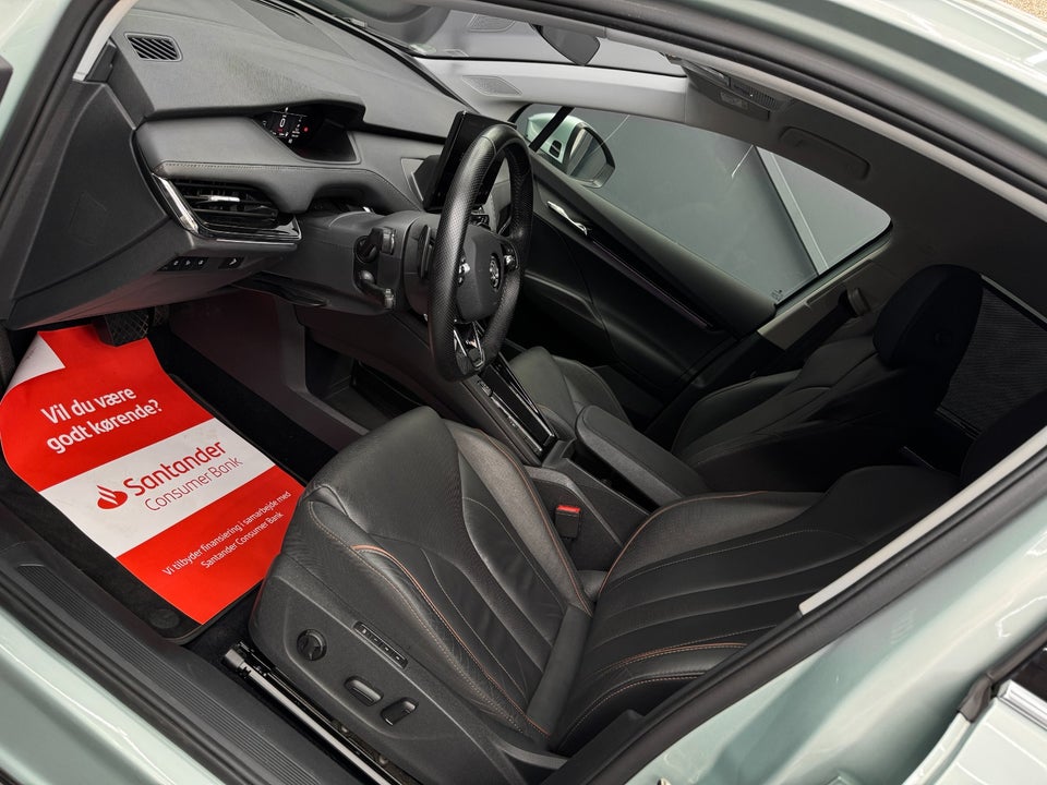 Skoda Enyaq 80 iV Suite 5d
