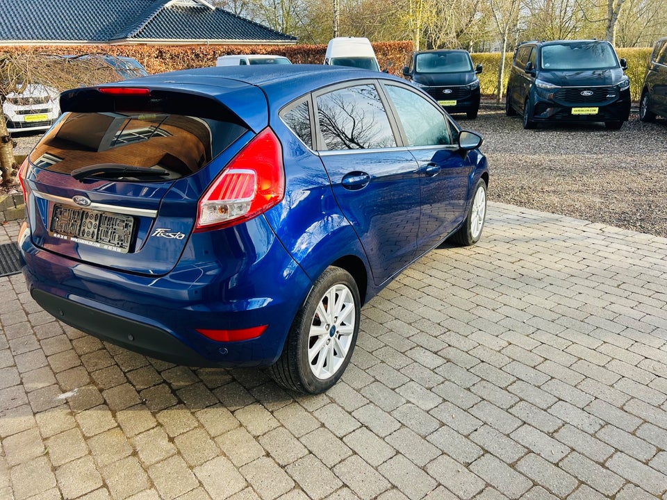Ford Fiesta 1,1 Titanium Van 5d