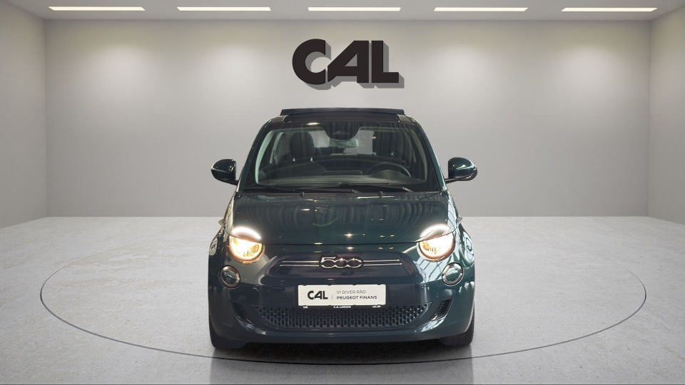 Fiat 500e 42 Icon Cabrio 2d