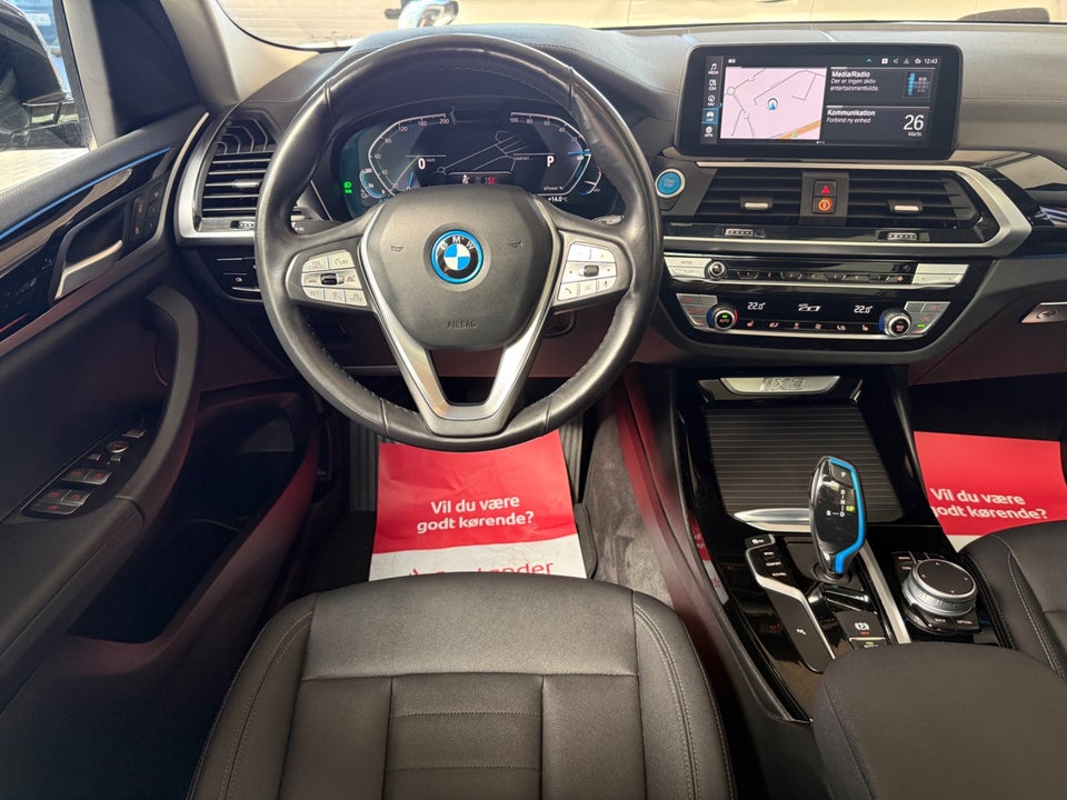 BMW iX3 Charged 5d