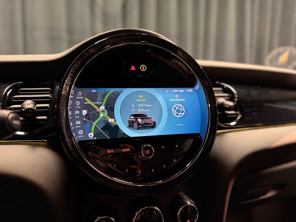 MINI Cooper SE Classic Trim 3d