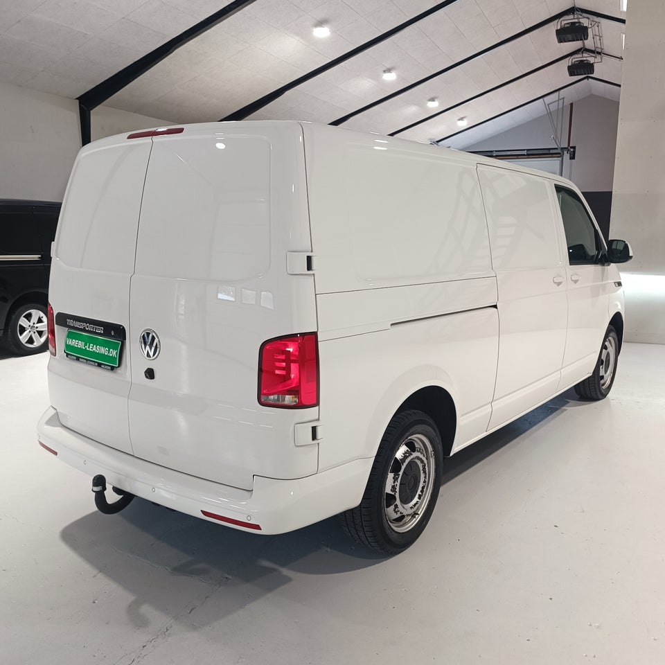 VW Transporter 2,0 TDi 204 Kassevogn DSG lang