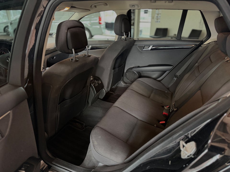 Mercedes C200 2,2 CDi Avantgarde stc. BE 5d