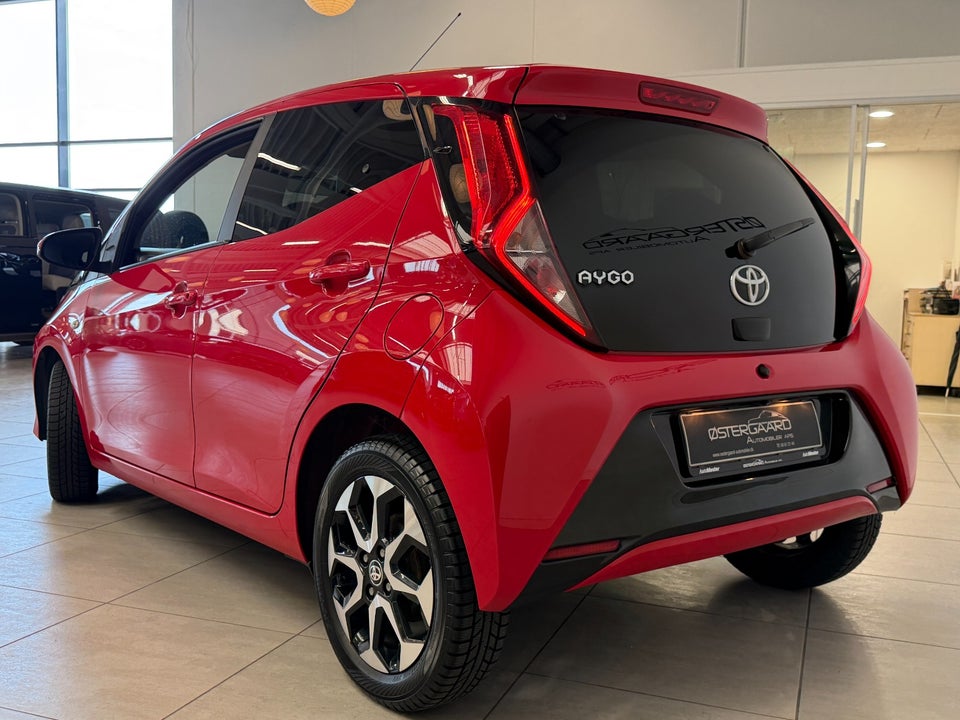 Toyota Aygo 1,0 VVT-i x-cellence 5d
